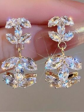 Crystal Drop Earrings